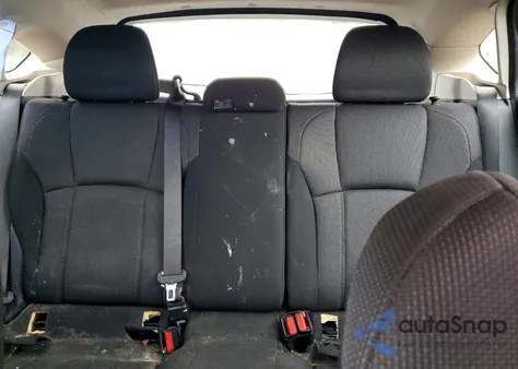 2019 Subaru Impreza Premium z USA, uszkodzony, nr VIN 4S3GTAC66K3755232